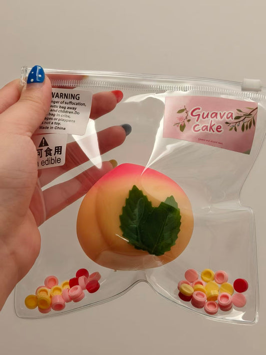 A Peach (SQUISHY)